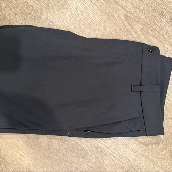 Men's Lululemon Casual Dress Black Pants - Picture 6 of 6